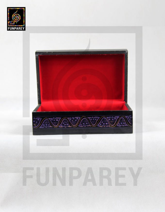 Wooden Jewelry Box 8/5 with Lacquer Art
