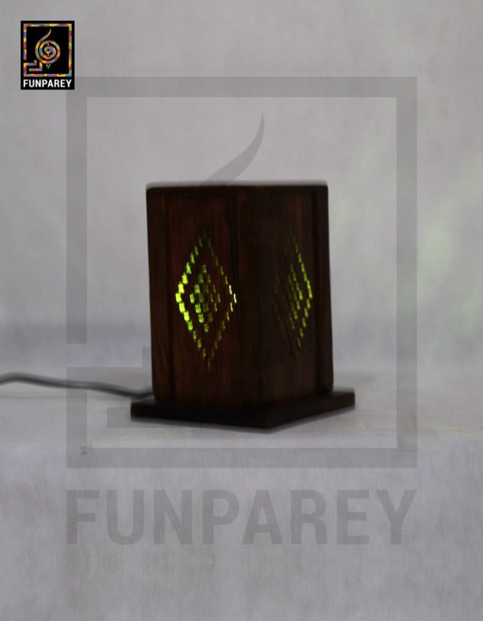 Wooden Lamp With Net Design