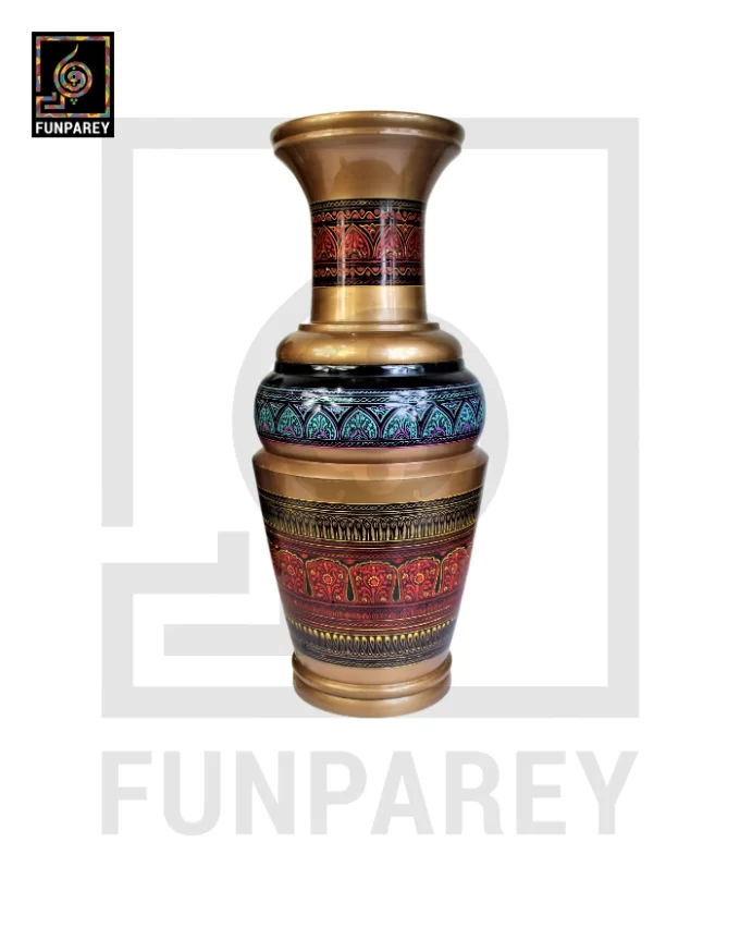 Wooden Nakshi Vase Straight