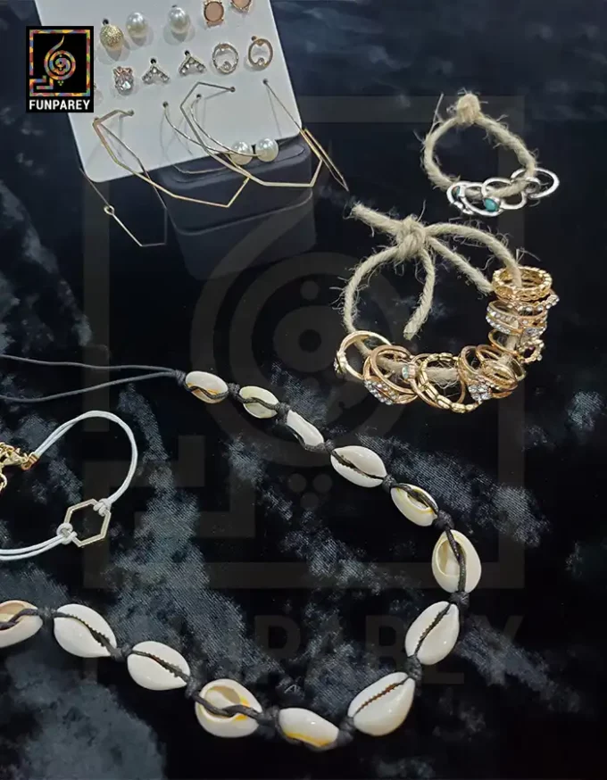 Fancy Jewelry Set With Cowrie Shell Necklace
