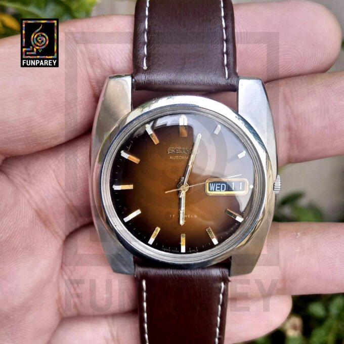 SEIKO 17 Jewels Automatic Wrist Watch 7050-7072
