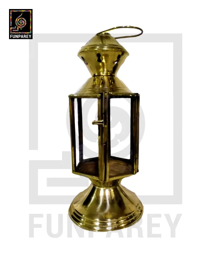 Handmade Brass Antique Candle Lantern (Medium)