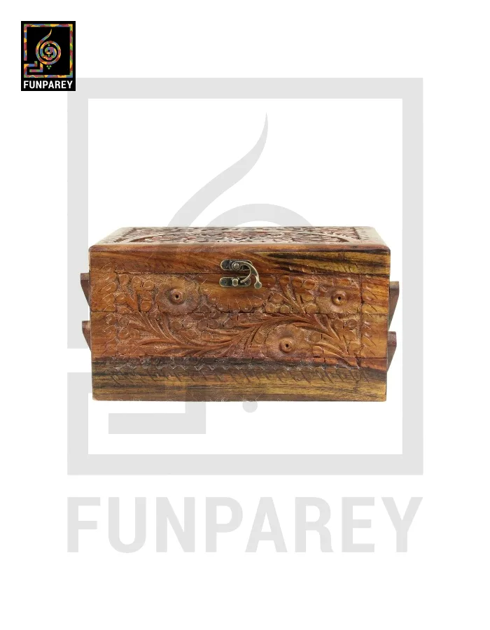 Hand Carved Wooden Premium 3 Tiered Trinket Box 7/10