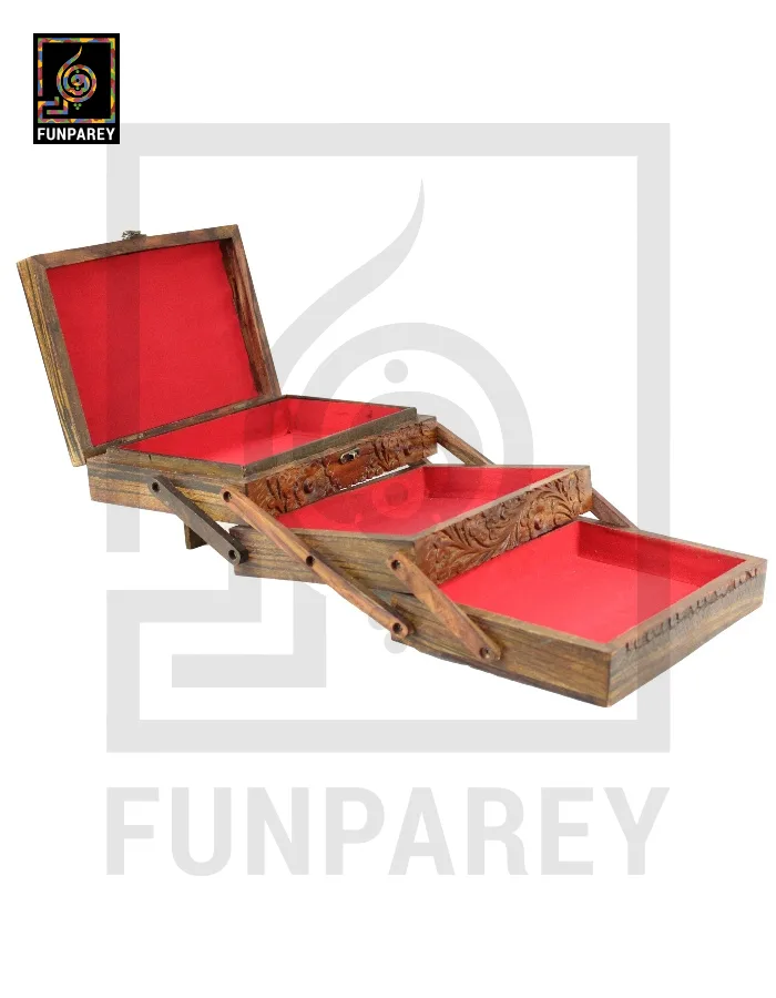 Hand Carved Wooden Premium 3 Tiered Trinket Box 7/10