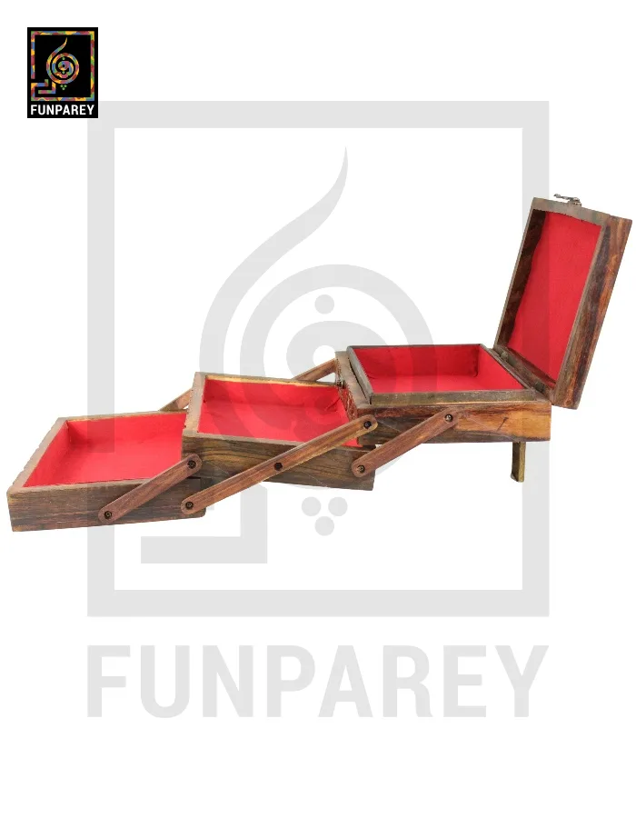 Hand Carved Wooden Premium 3 Tiered Trinket Box 7/10