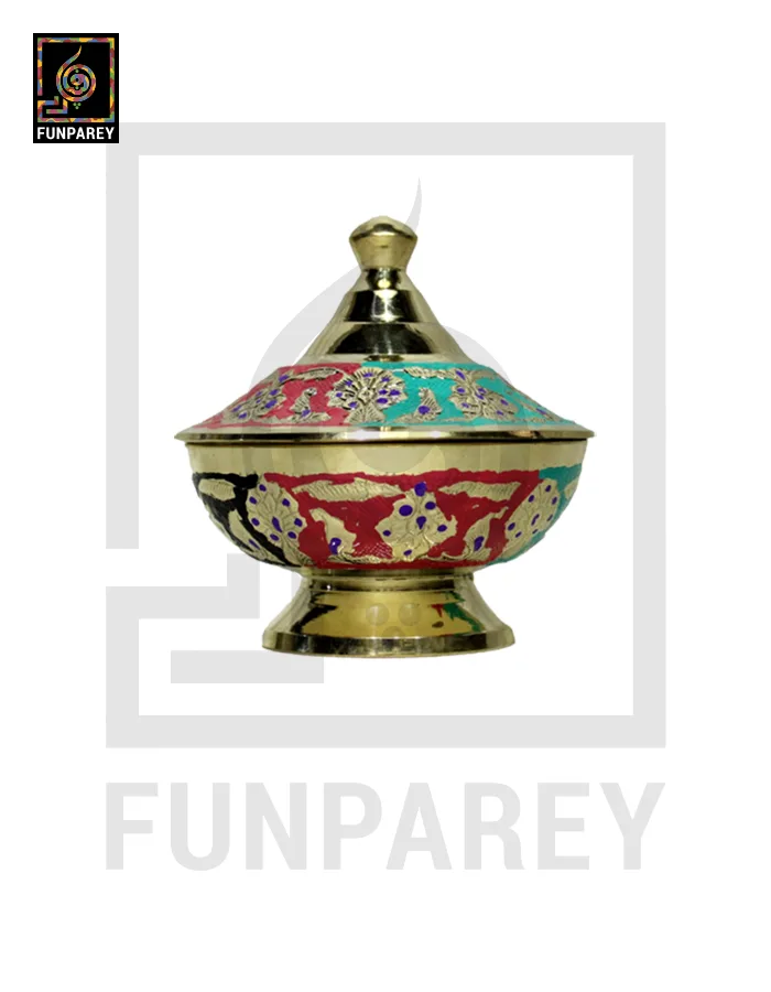 Handmade Decorative Distinct Brass Bowl with Lid