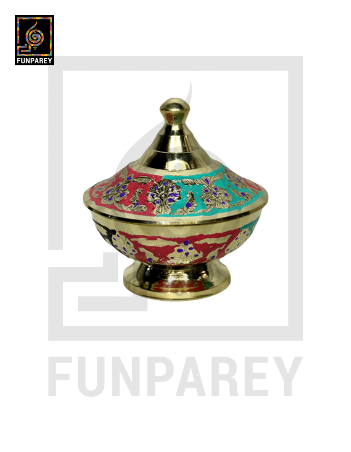 Handmade Decorative Brass Bowl with Lid Set (5 Pieces)