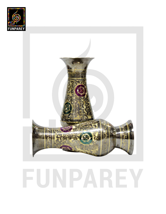 Handmade 7" Brass Vase Pair 'Pastoral'