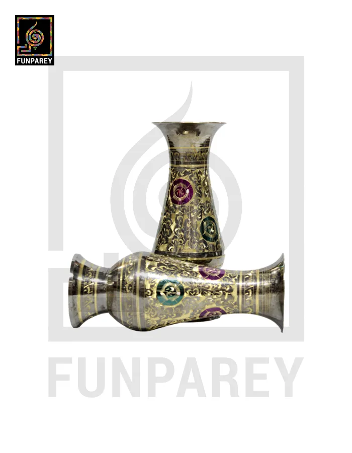 Handmade 7" Brass Vase Pair 'Pastoral'