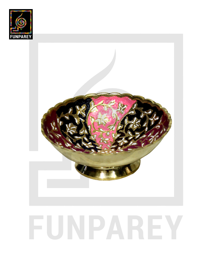 Handmade Decorative 5" Brass Bowl Set (4 Pieces)