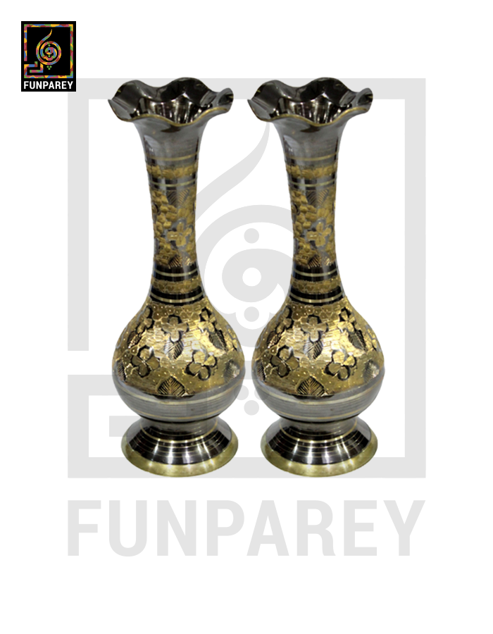 Handmade 14" Sleek Throat Brass Vase Pair 'Etched Motif'