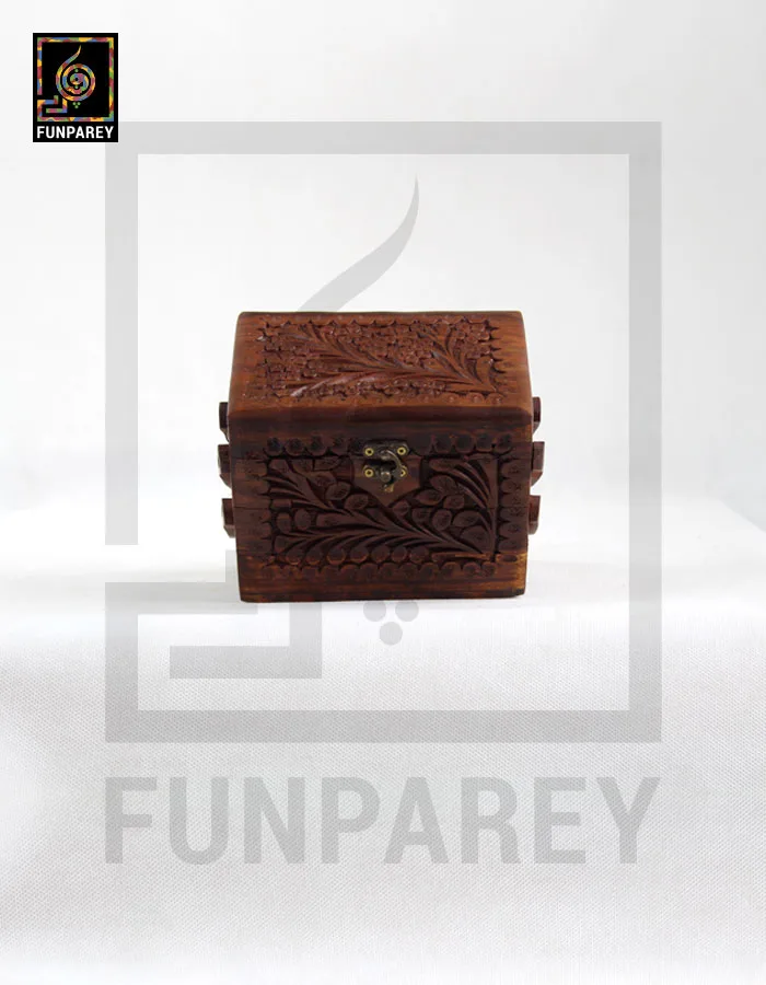 Hand Carved Wooden Cantilever Jewelry Box 4/6