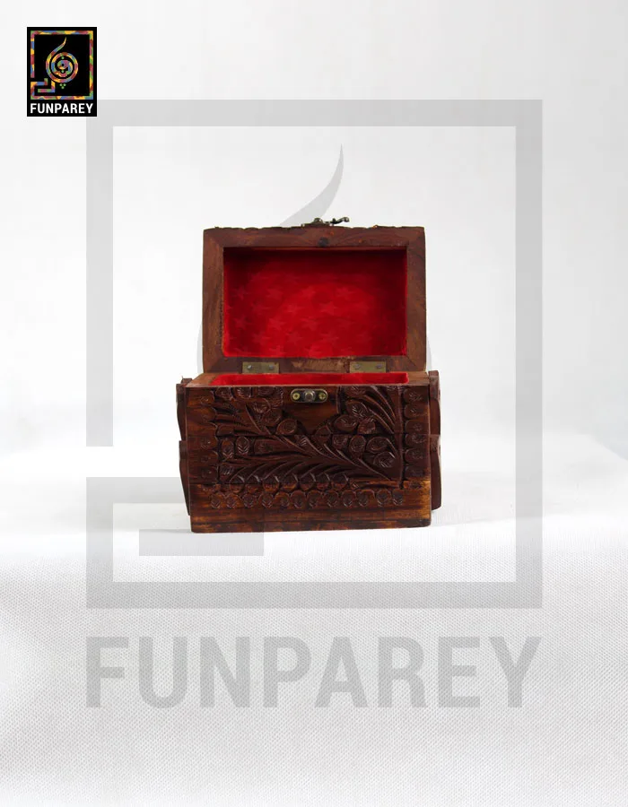 Hand Carved Wooden Cantilever Jewelry Box 4/6