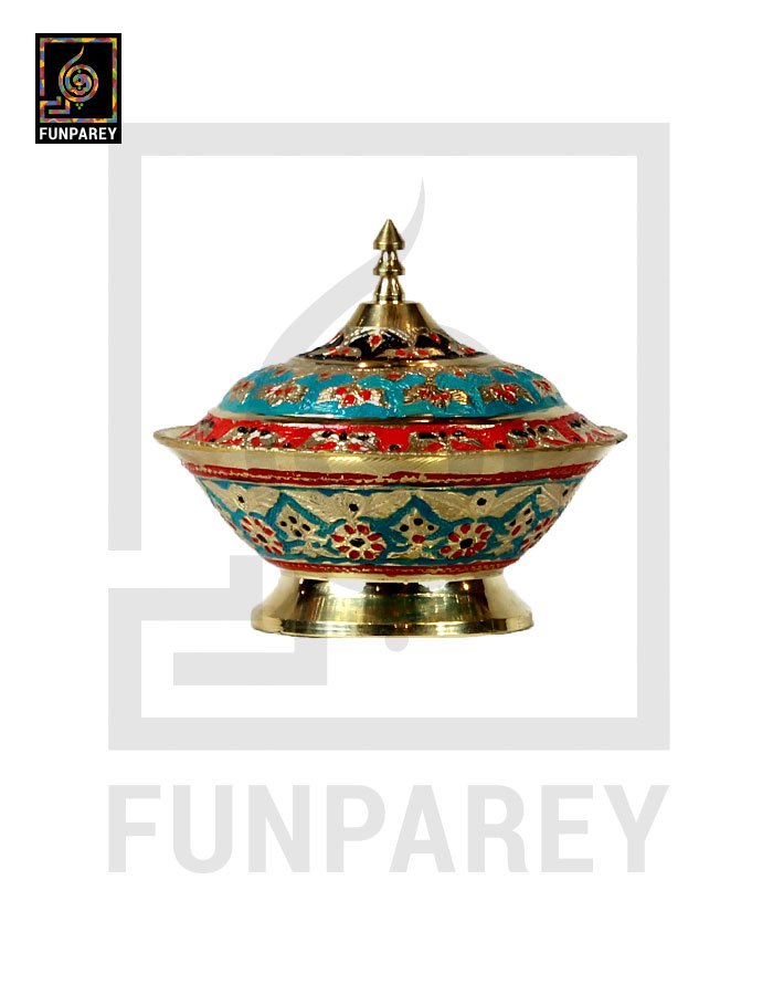 Handmade Decorative Brass Bowl with Lid Set (5 Pieces)