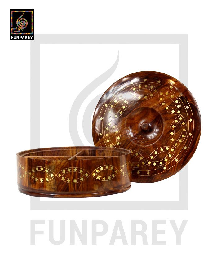 Wooden Hot Pot 12" with Brass Work and Partition Maker