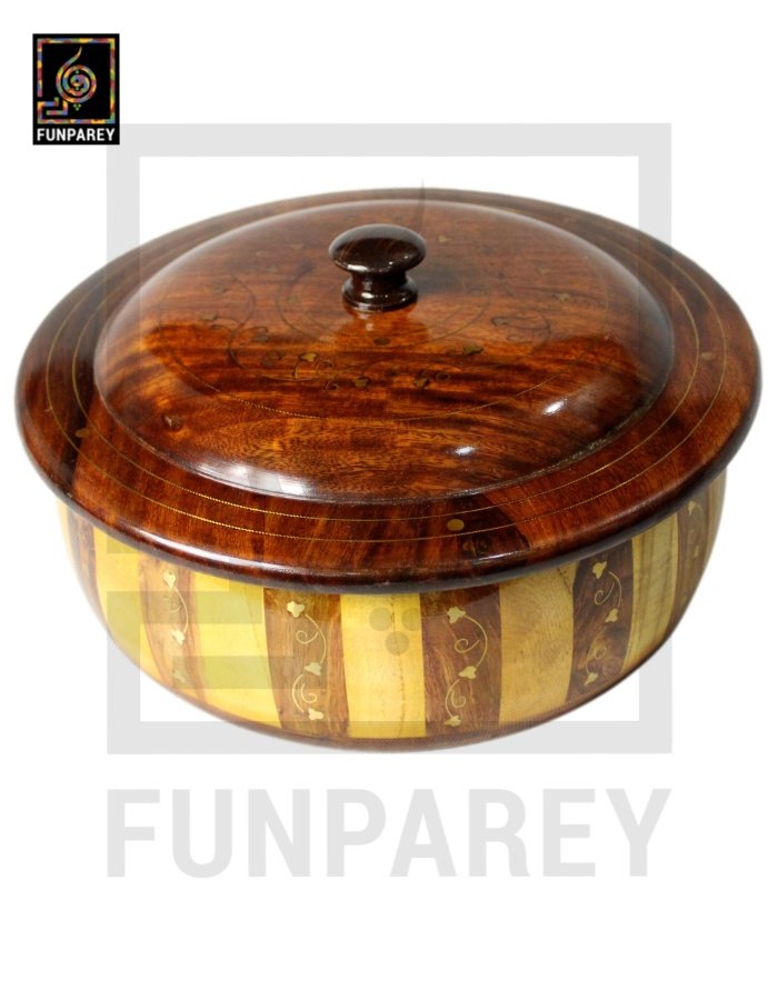 Wooden Hot Pot 12" Round With checkered design And Brass Work