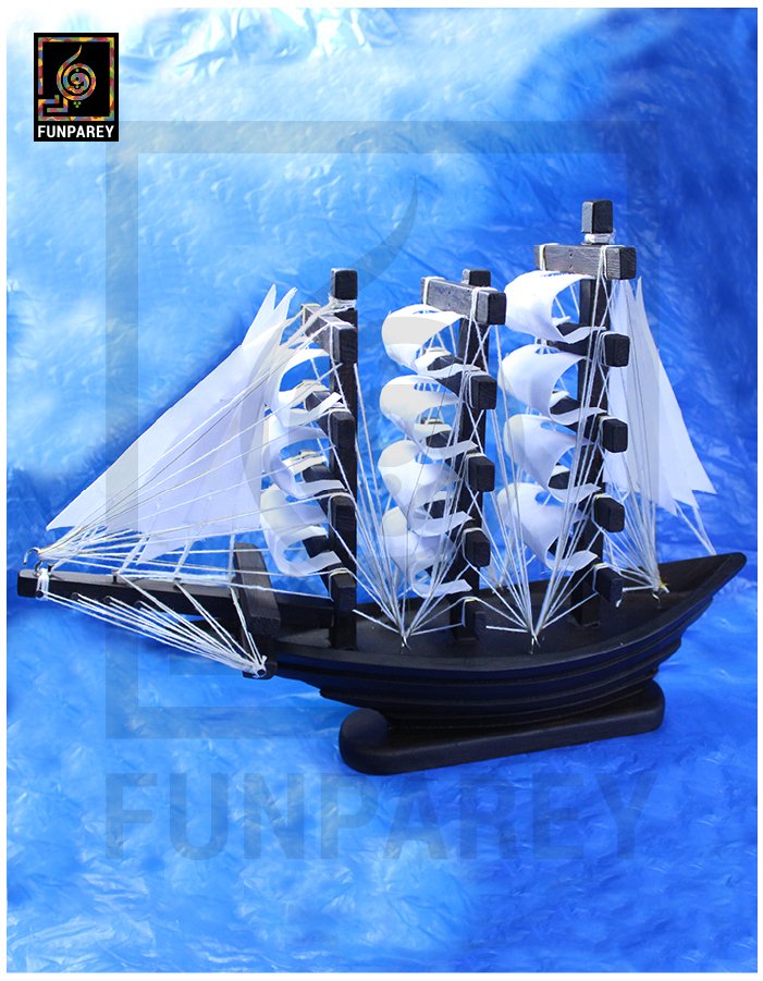 Handmade Wooden Sailing Ship Model (Medium) 18/13