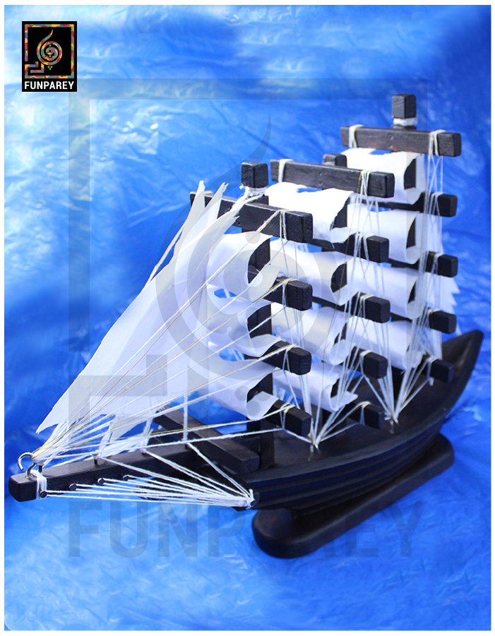 Handmade Wooden Sailing Ship Model (Medium) 18/13