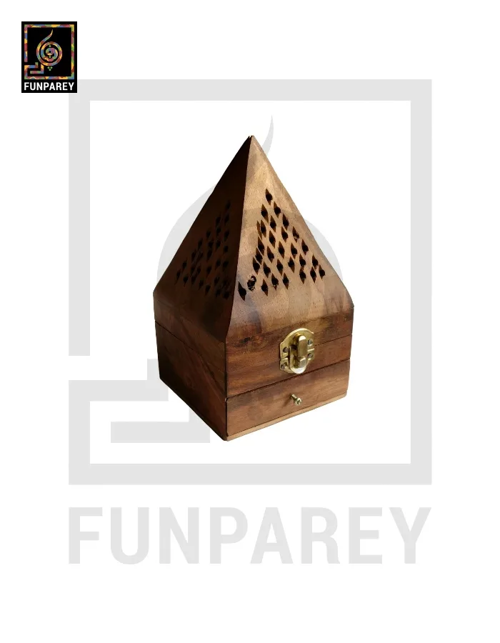Hand Carved Wooden Bakhoor Burner