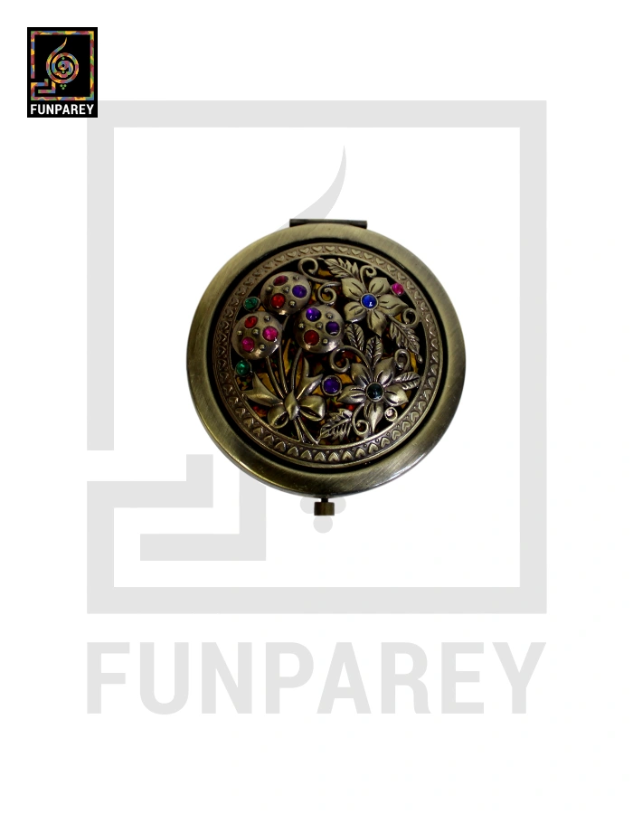 Pocket Mirror Antiquated