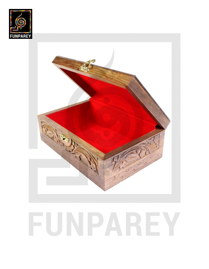 Hand Carved Jewelry Box Premium Wooden 8/5