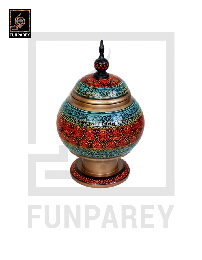 Candy Jar Gumbad – Nakshi Makrama Red and Green