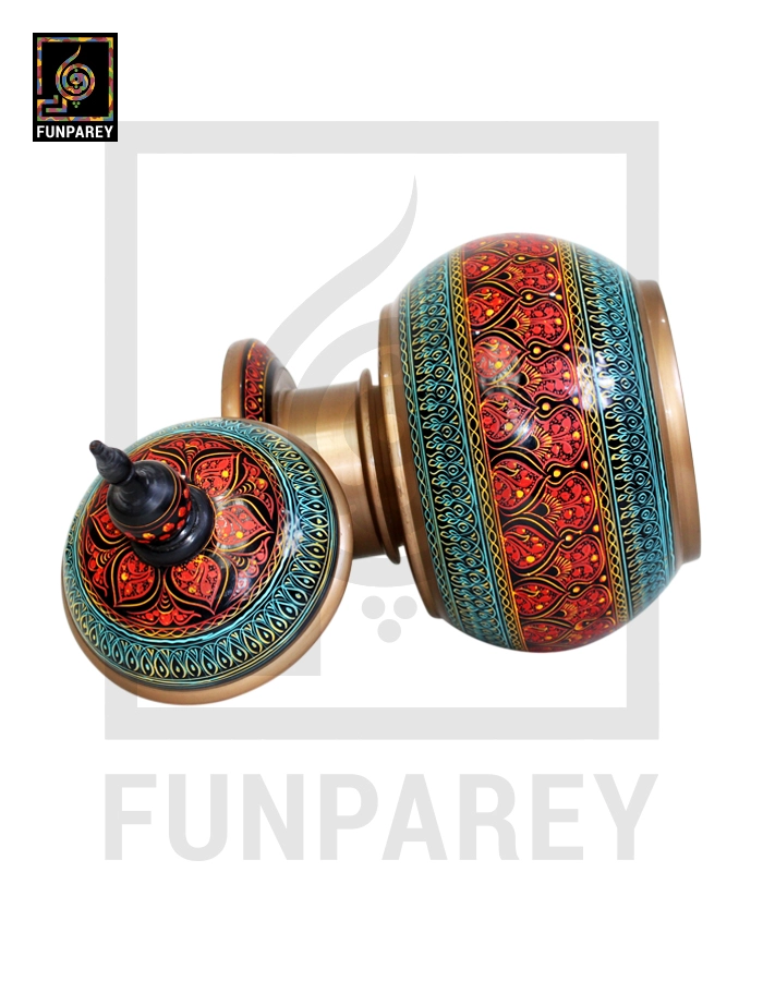 Candy Jar Gumbad – Nakshi Makrama Red and Green