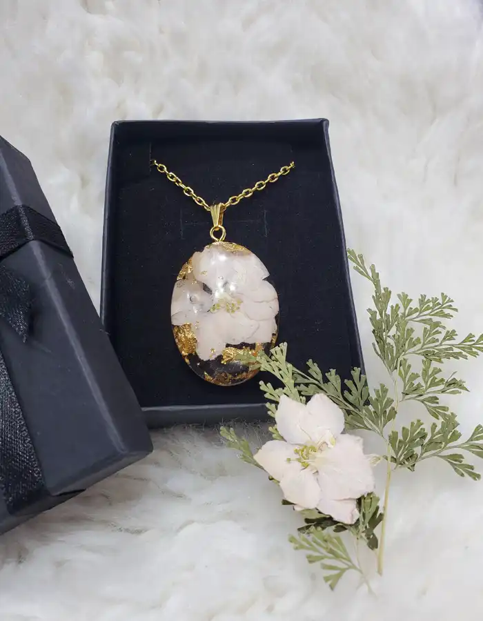 Epoxy Resin Pendant - Eden Oval