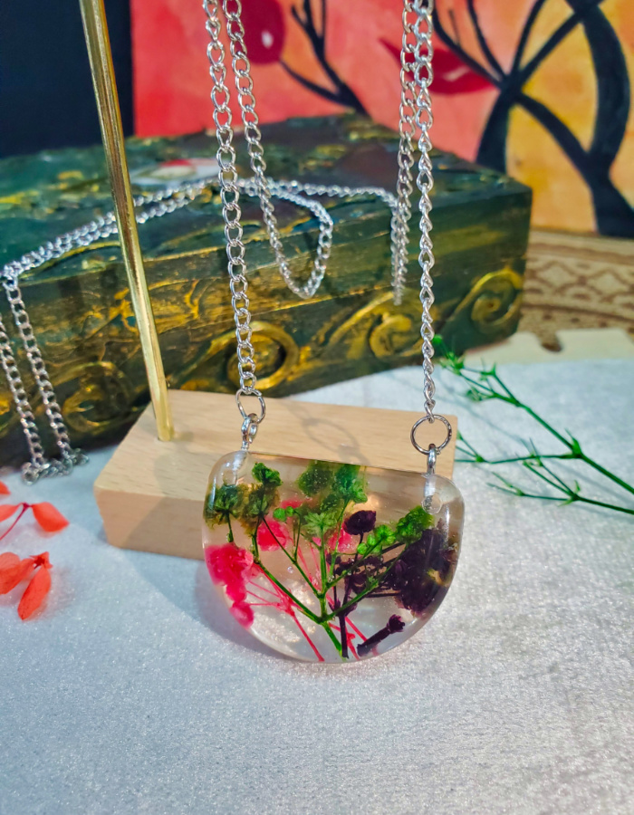 Aab-e-Gulzar Pendant