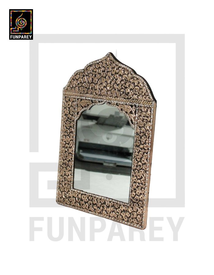 Handmade Copper Enclosed Decorative Mirror Frame Medium