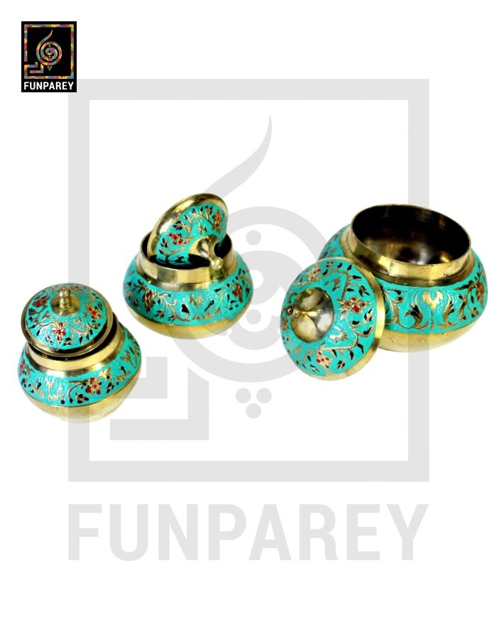 Antique Brass Colorful Candy Bowl Set with Etched Motif – Green