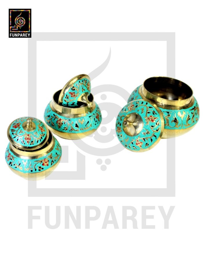 Antique Brass Colorful Candy Bowl Set with Etched Motif – Green