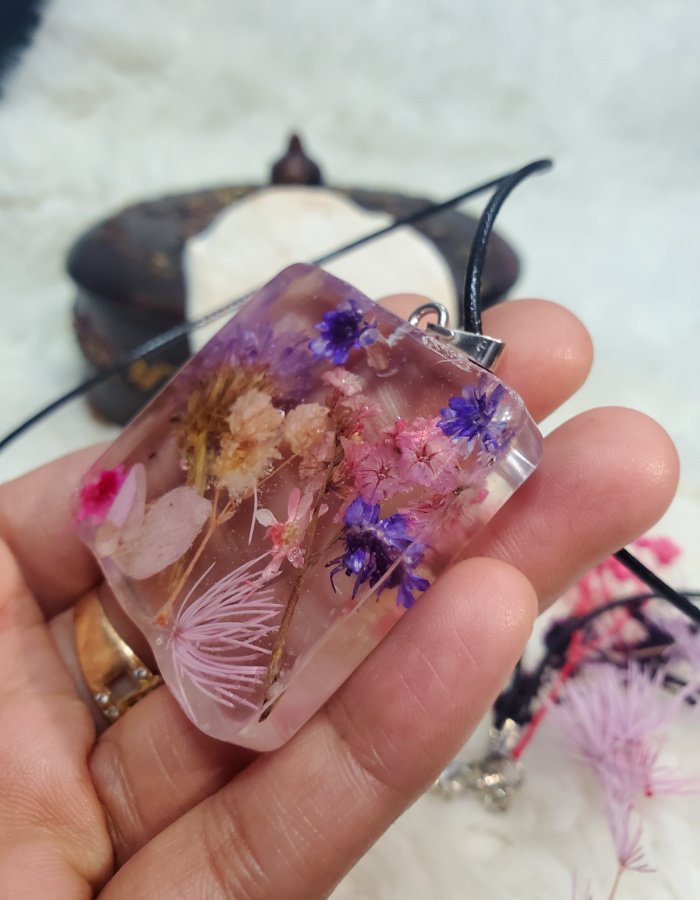 Chowk-e-Gulzar Pendant