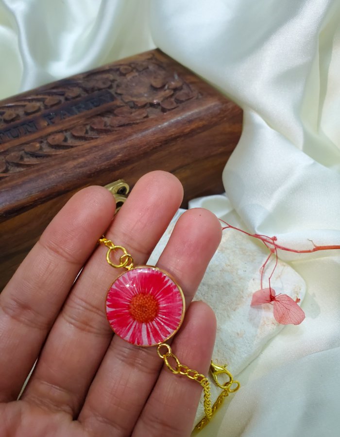 Flora’s Secret Bracelet