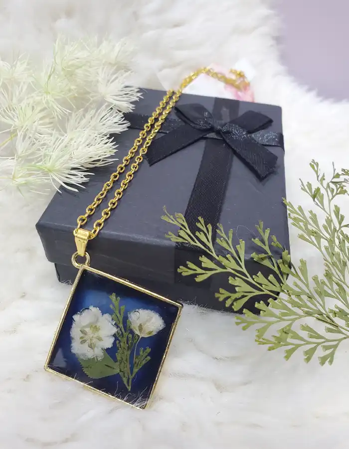 Frostleaf Resin Pendant