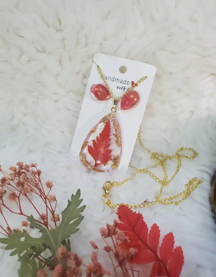 Bloomed Flame Pendant & Earrings