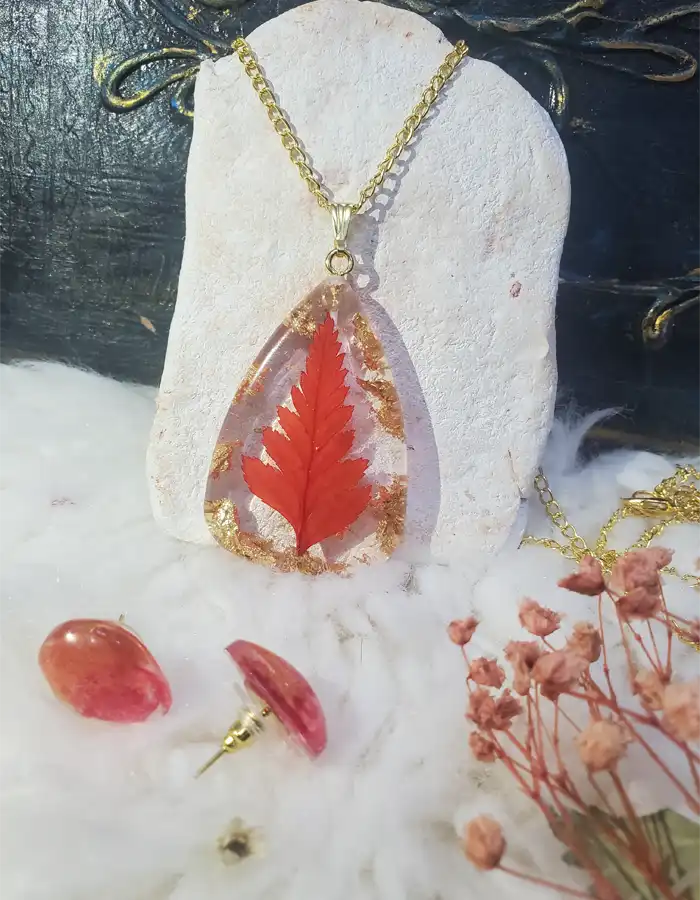 Bloomed Flame Pendant & Earrings