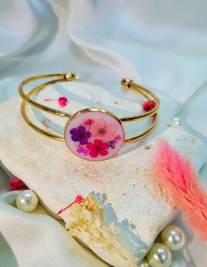 Golden Blush Botanica Bracelet