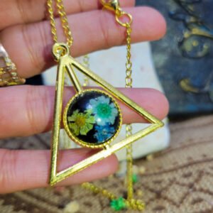 Gul-e-Nuqta-e-Nazr Pendant