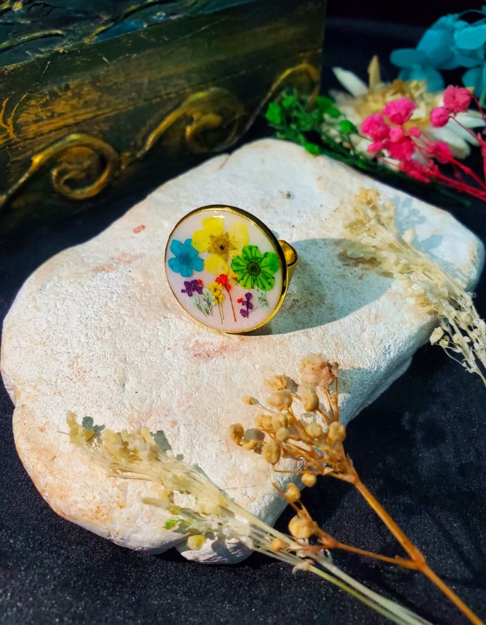 Gul-e-Safed Floral Ring