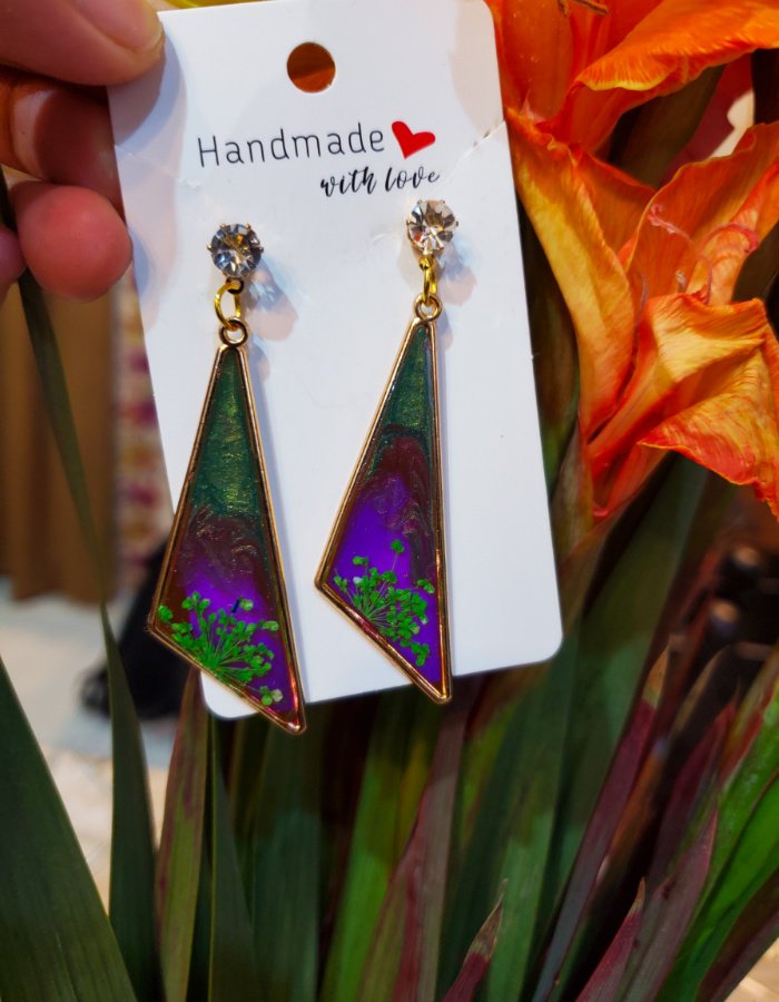 Gul-e-Seh Rung Earrings