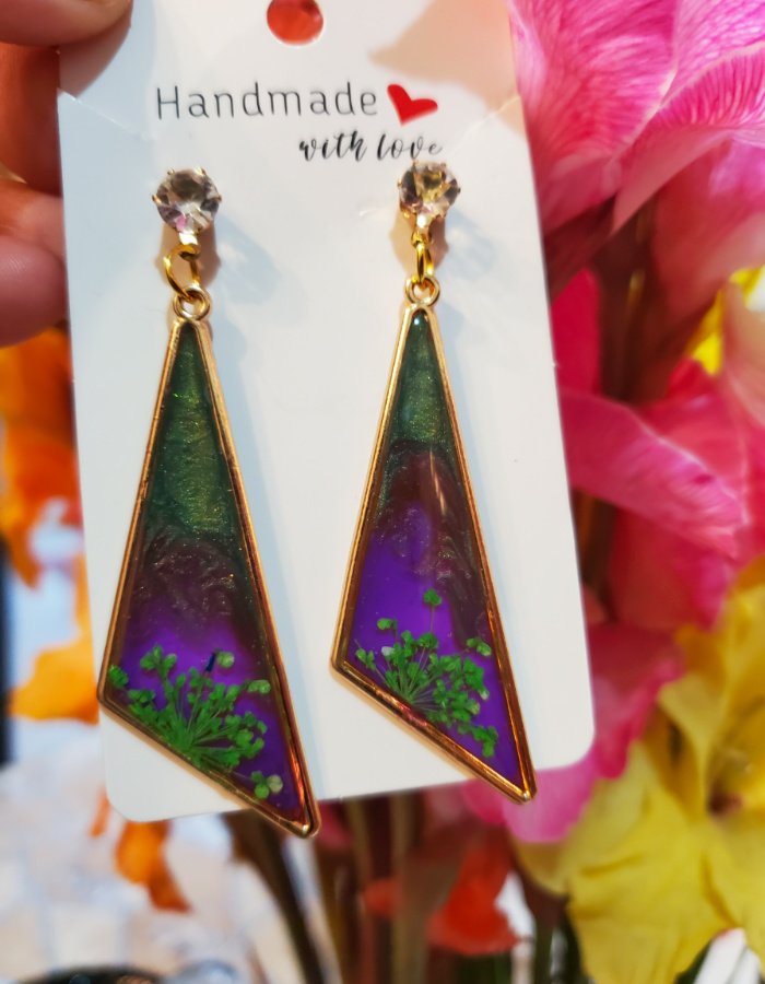 Gul-e-Seh Rung Earrings