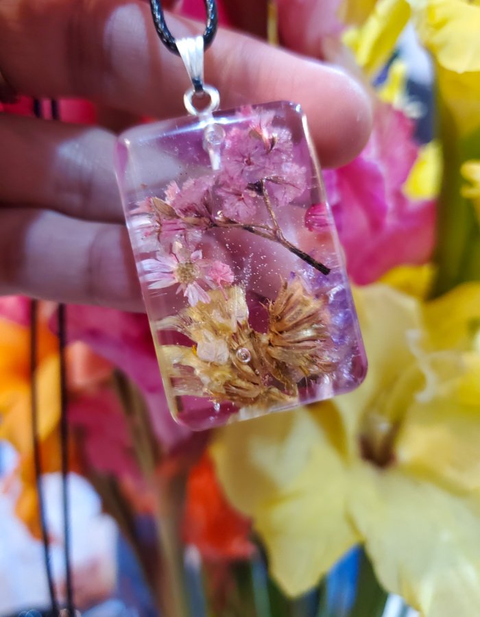 Gul-e-Sumbul Pendant