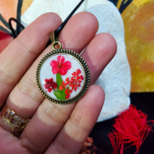 Gulshan-e-Rooh Pendant