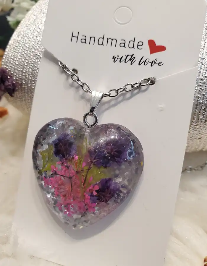 Handcrafted Resin Pendant - Flora Amoris