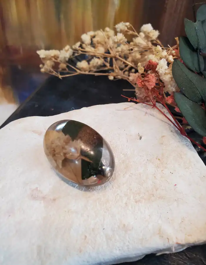 Handcrafted Resin Scarf Pin - Journey of Flowers