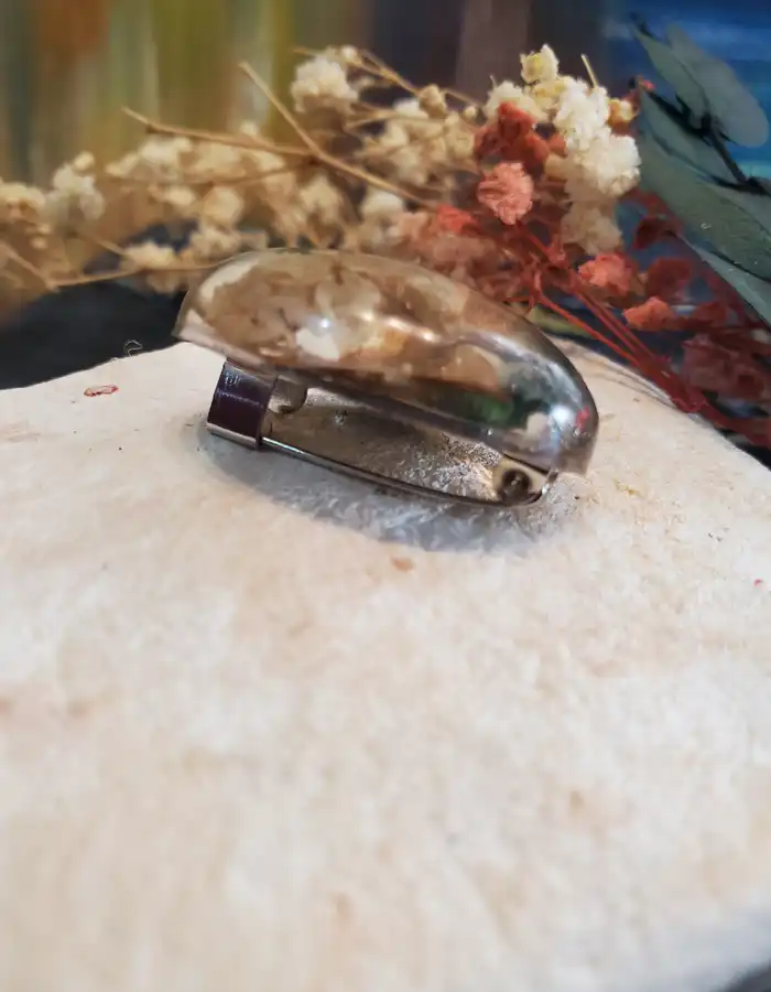 Handcrafted Resin Scarf Pin - Journey of Flowers
