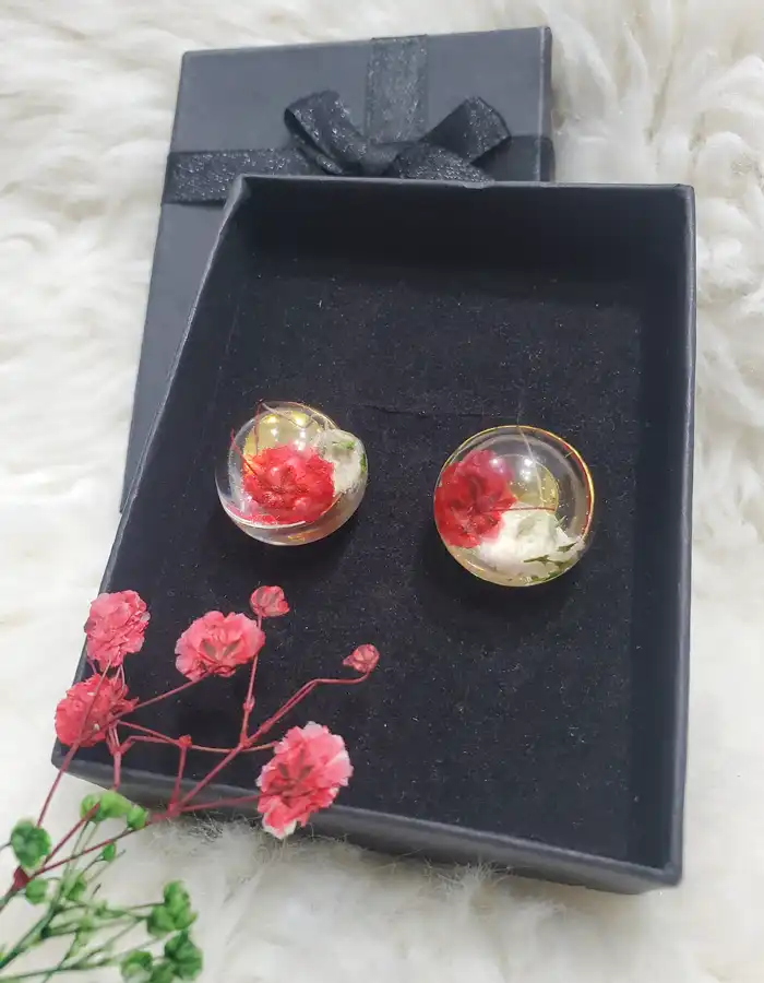 Handmade Resin Earrings - Poetic Nod