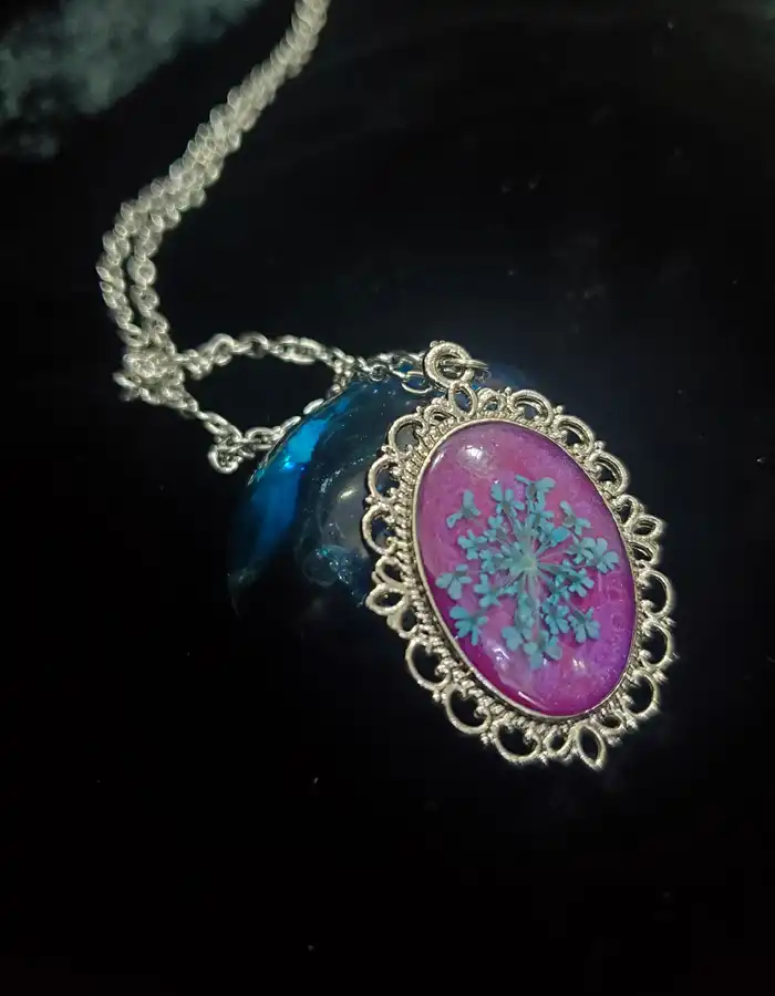 Handmade Resin Pendant - Silver Thistle