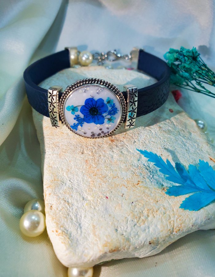 Meadow Whisper Leather Strap Bracelet